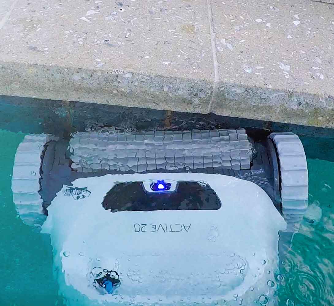Dolphin Active 20 Robotic Pool Cleaner Review Robotic Reviews