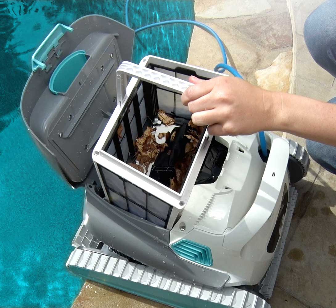 Dolphin Active 30 Robotic Pool Cleaner Review Robotic Reviews