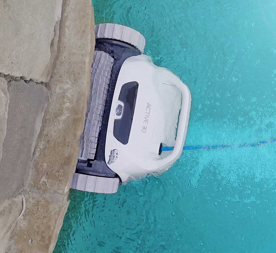 Dolphin Active 30 Robotic Pool Cleaner Review Robotic Reviews