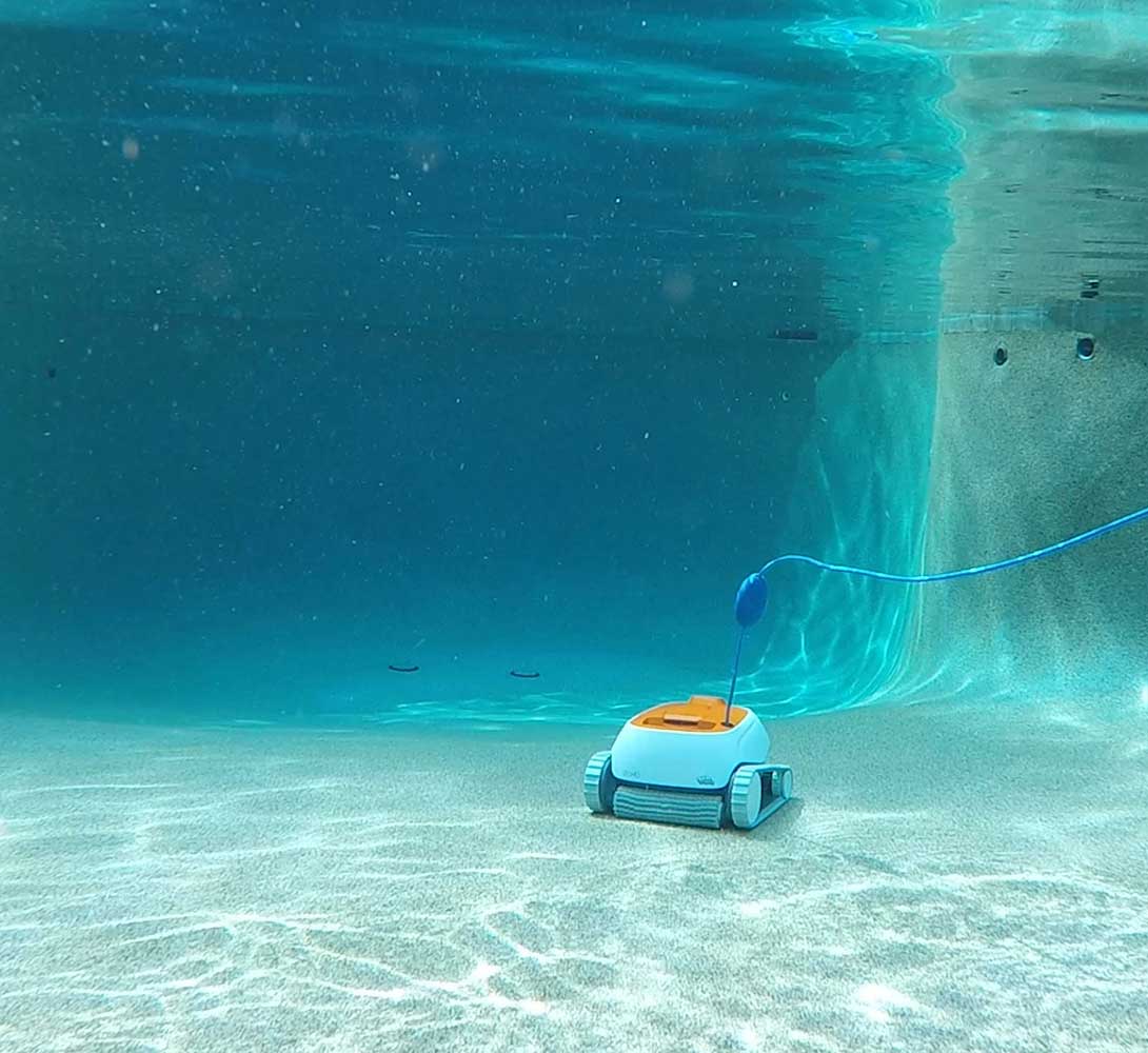 Dolphin Echo Robotic Pool Cleaner Review Robotic Reviews