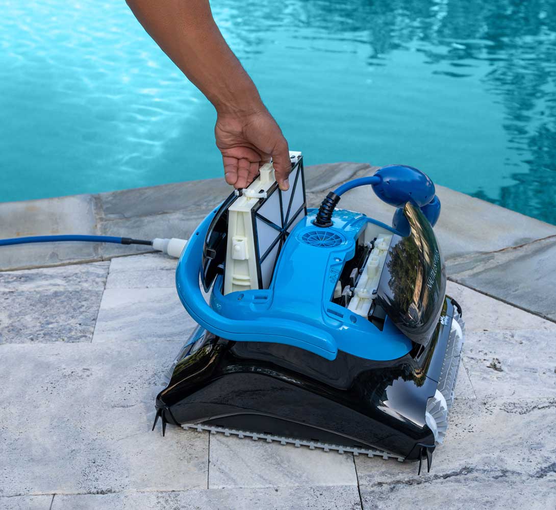 Dolphin Nautilus CC Plus Robotic Pool Cleaner - Reviews