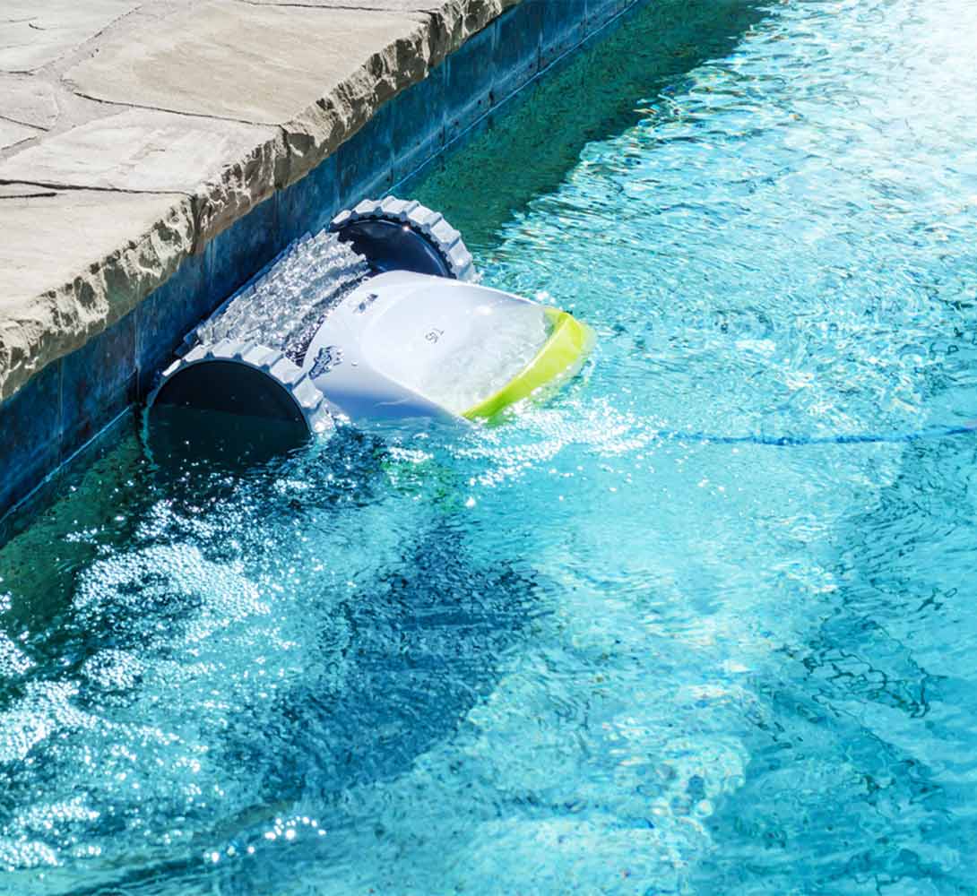 Dolphin T45 Robotic Pool Cleaner Review Robotic Reviews