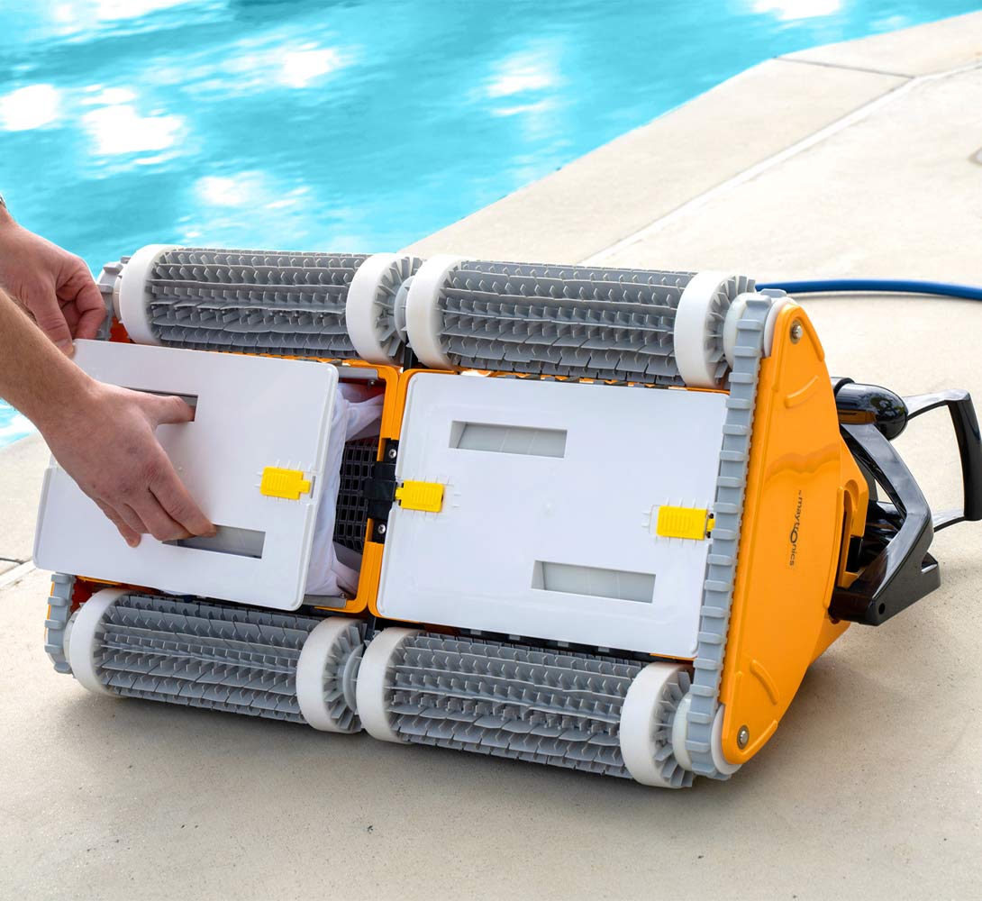 Dolphin Wave 120 Poolside Cleaning Robot 7