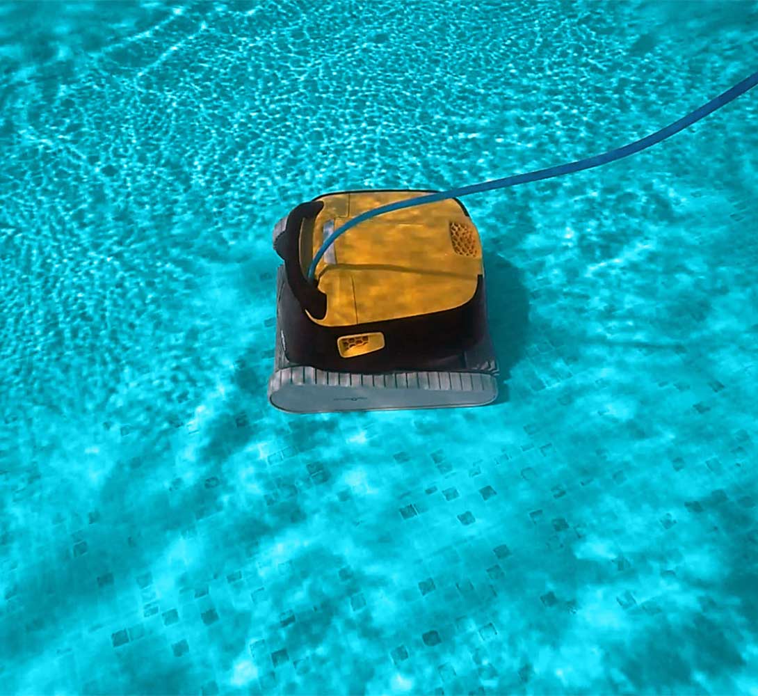 Dolphin Triton PS Robotic Pool Cleaner Review Robotic Reviews